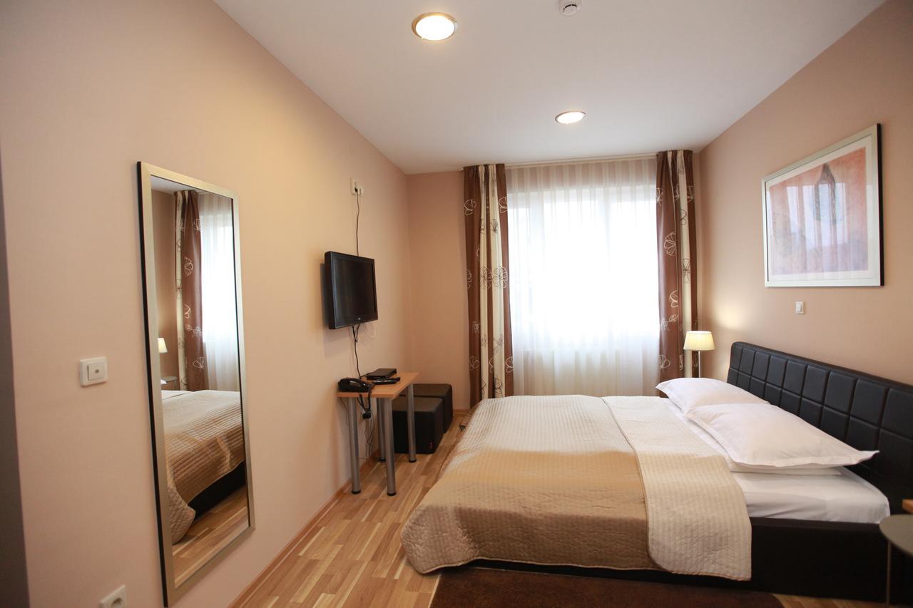 Hotel Petrijevci Bizovac Kamer foto